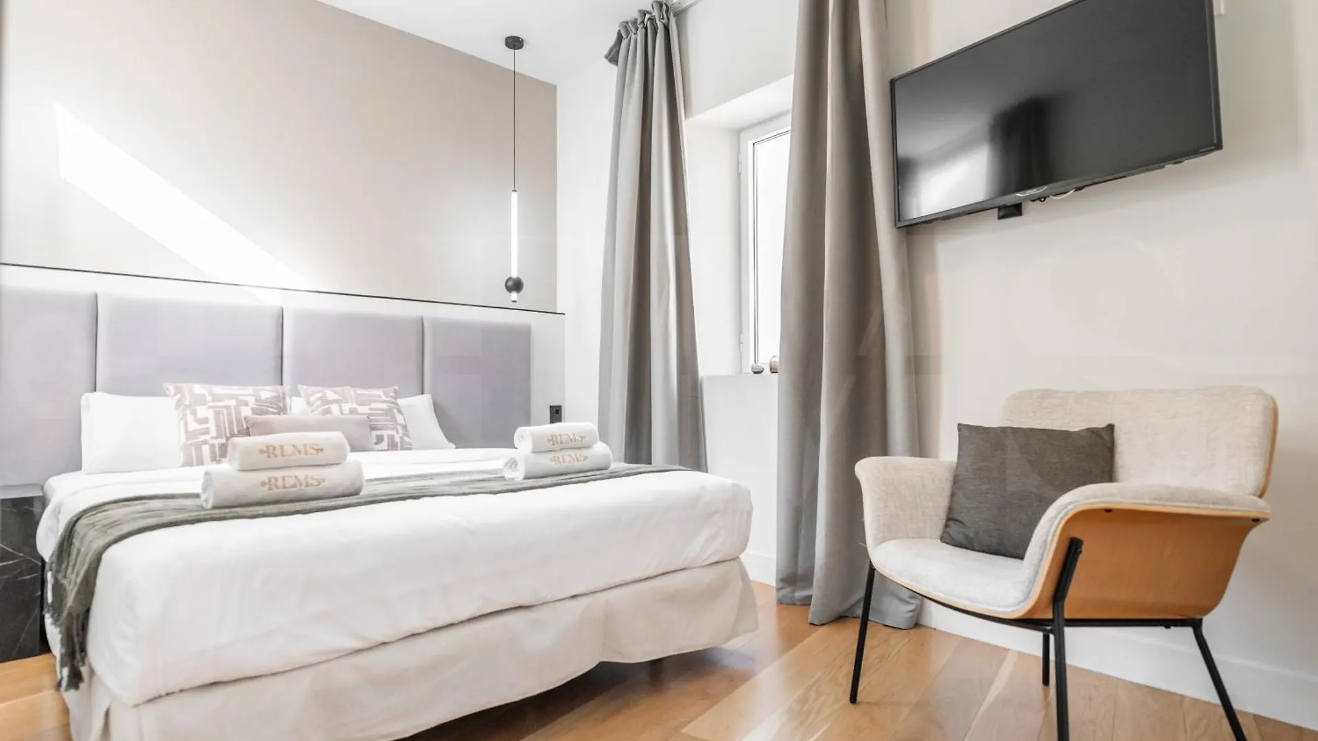 Penthouse With Terrace And Cathedral Views By Rems Apartment Malaga